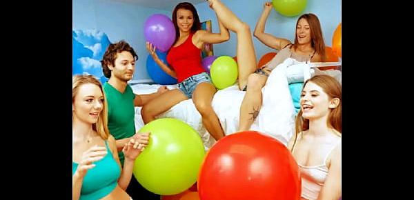  girls naked plaiyng with baloons video for statuses